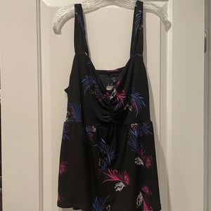 NWT Torrid size 2 tank top blouse